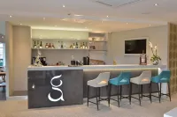 Hôtel Restaurant les Grains d'Argent Dizy - Epernay فنادق في Mutigny