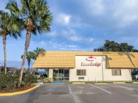 Econo Lodge Hotels in Suwannee County