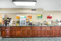 Quality Inn St Augustine Outlet Mall - breakfast
