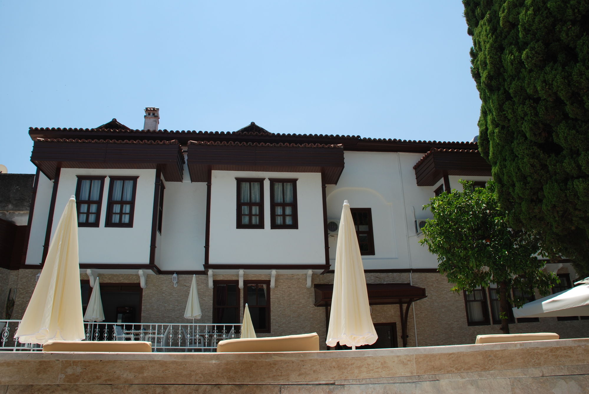 Urcu Hotel