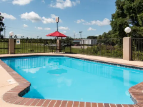 Quality Inn Near Parc Natchitoches Hotels in Natchitoches