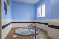 Sleep Inn & Suites - Bathtub