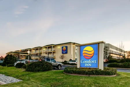 Comfort Inn Redding Near I-5