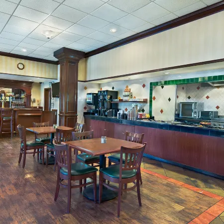 Oxford Suites Pendleton