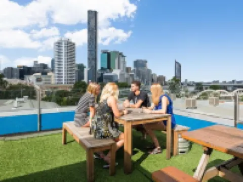 ซัมเมอร์ เฮาส์ บริสเบน - โฮสเทล โรงแรมในบริสเบน