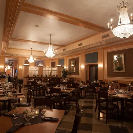 Ambassador Hotel Milwaukee, Trademark Collection by Wyndham