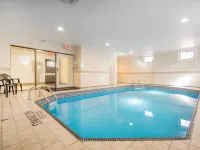 Quality Inn Downtown Inner Harbour - Pools