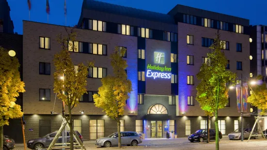 Holiday Inn Express 哈瑟爾特