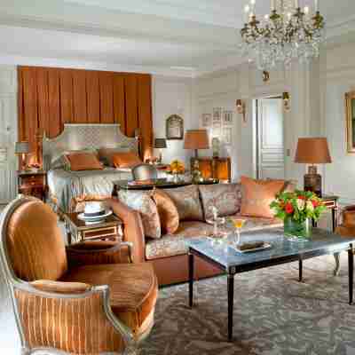 Hotel Plaza Athenee - Dorchester Collection Rooms