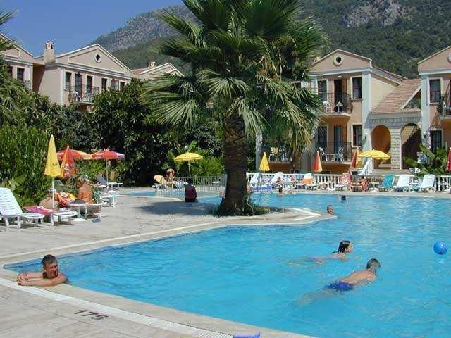 Akdeniz Beach Hotel