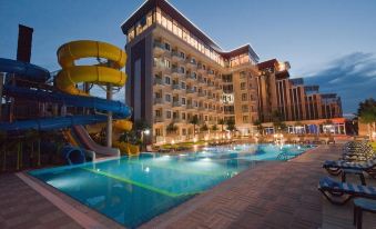 Elegance Resort Hotel & Spa Wellness-Aqua