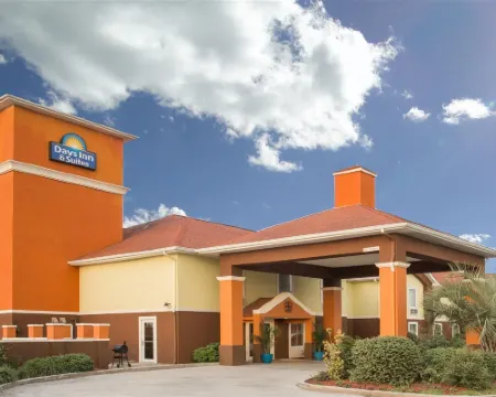 Days Inn & Suites by Wyndham Thibodaux Hotels in Lafourche Parish