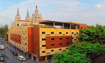 Grand Hotel Guayaquil, Ascend Hotel Collection