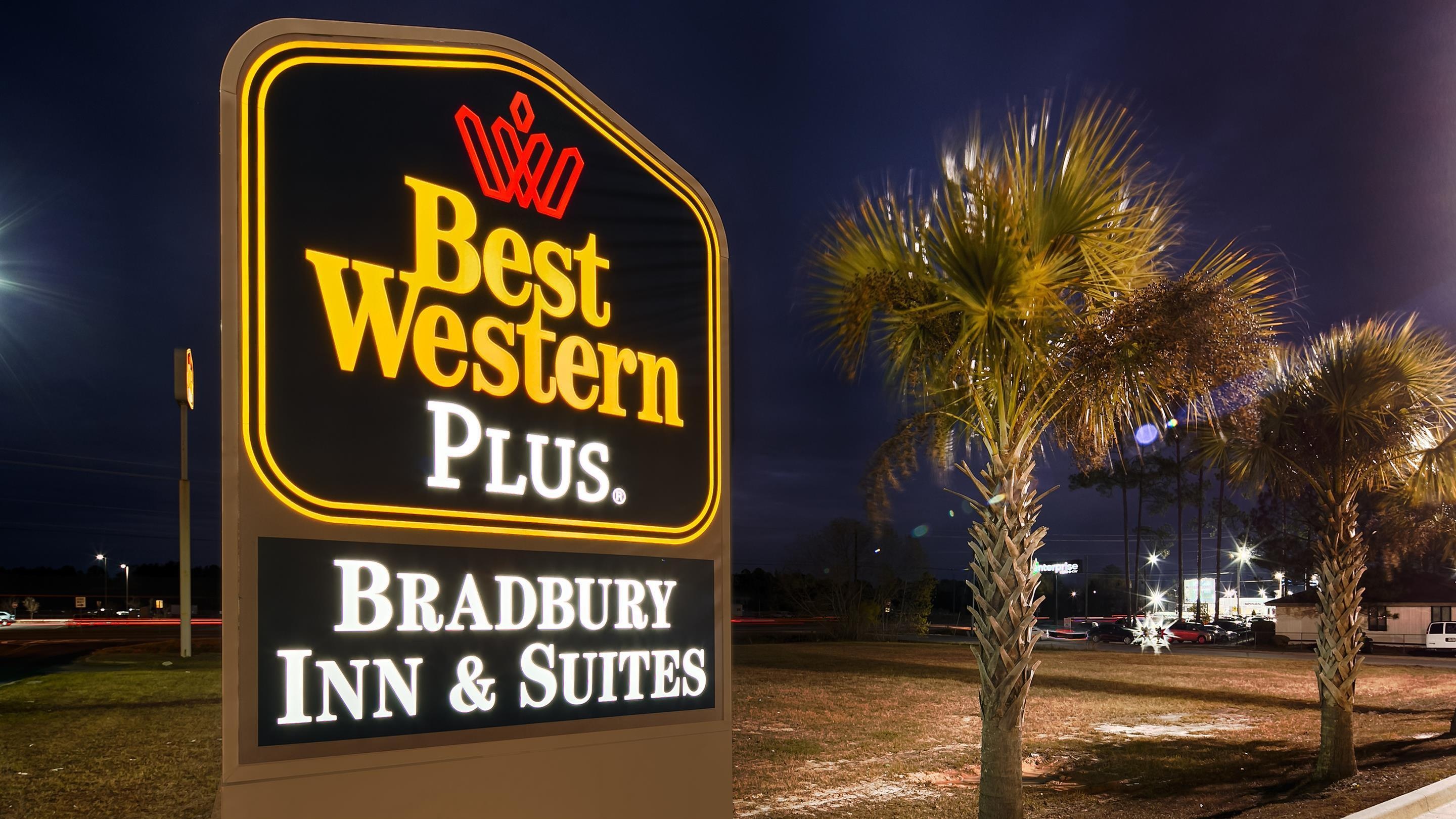 Best Western Plus Bradbury Inn and Suites