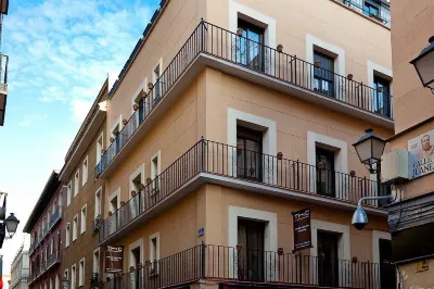 THC Tirso Molina Hostel Hotels in 