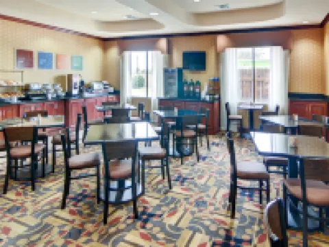 Comfort Inn Near UNT Hotels in Denton