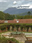 Hotel Museo Spa Casa Santo Domingo Các khách sạn ở Antigua Guatemala