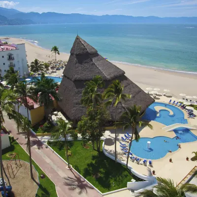 Krystal Vallarta Hotel dekat Dermaga Kapal Pesiar