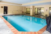 Comfort Suites - Pools