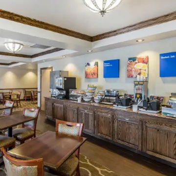 Comfort Inn & Suites