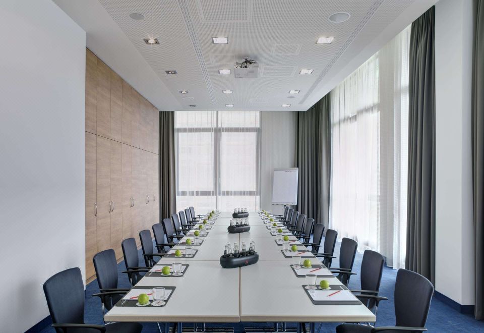 2. 인터시티호텔 베..