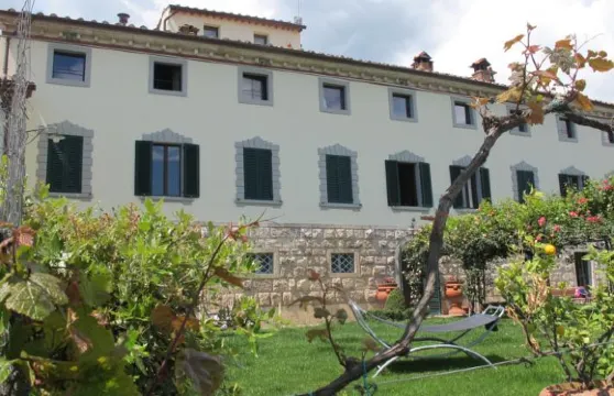 卡薩西亞圭爾菲旅館