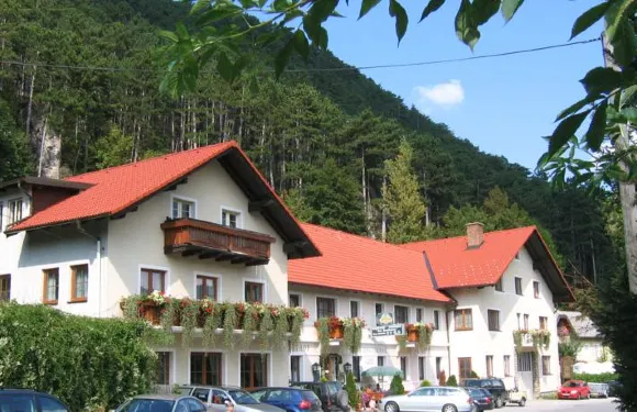 加斯託夫蘇布魯騰旅館