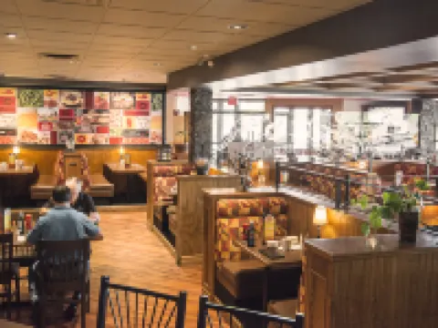 アクセント インズ バーナビー バーナビーのホテル