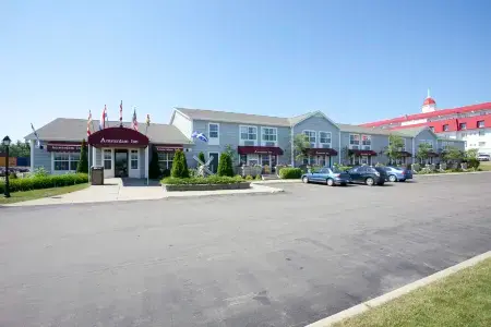 Amsterdam Inn & Suites Moncton