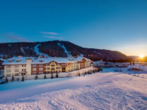 Sun Peaks Grand Hotel & Conference Centre Hotels in Sun Peaks