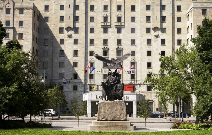 Lord Elgin Hotel