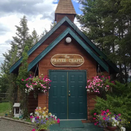 Spruce Hill Resort & Spa