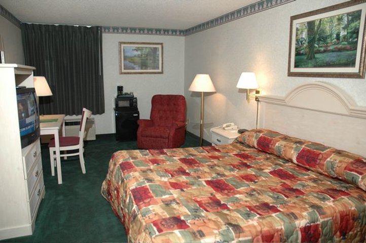 Key West Inn Baxley