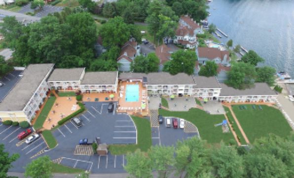 Lakefront Terrace Resort