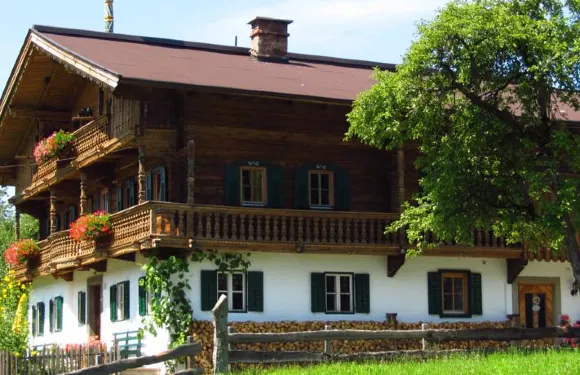 亨特霍爾茲公寓酒店