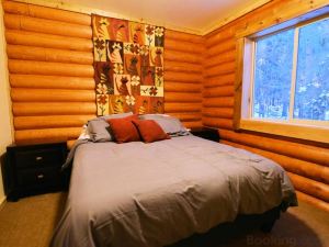 Placer Cabin