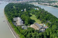 Ensana Grand Margaret Island Отели в г. Будимпешта XIII округ