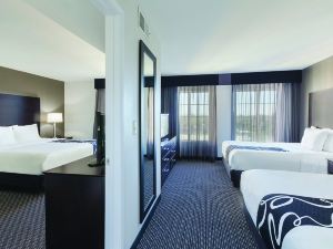 La Quinta Inn & Suites by Wyndham Anaheim