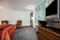 Villa Inn Hotels in Lawrenceburg