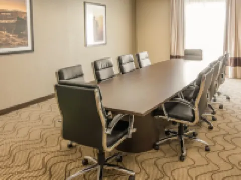 舒適套房酒店 道奇城酒店