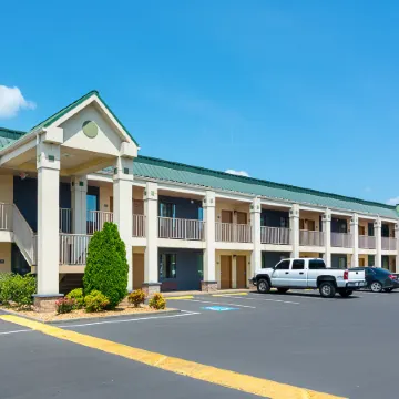 Quality Inn Calhoun North I-75