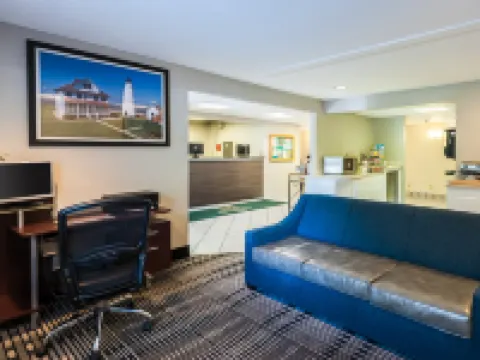 Quality Inn Solomons - Beacon Marina Hotels in Solomons