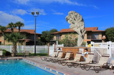 Outdoor Swimming Pool