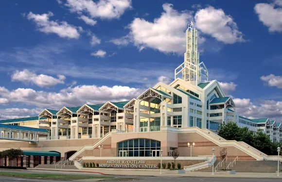 莫比爾達芙妮/東岸萬楓酒店及套房