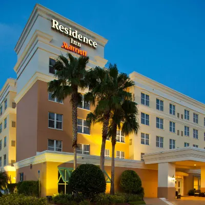 Residence Inn 酒店代託納比奇賽道/機場店 鄰近戴通納海灘機場的酒店