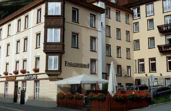 恩格迪娜霍夫高級酒店