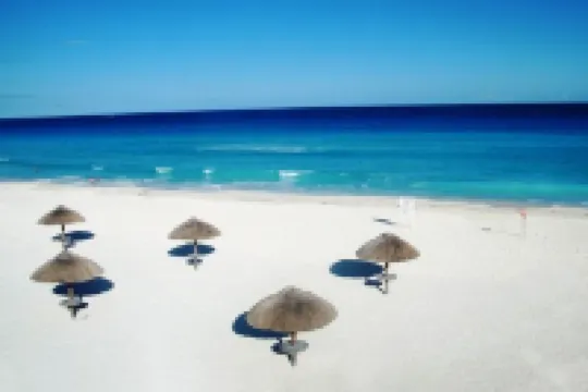 Casa Turquesa - Near Luxury Avenue Shopping Mall