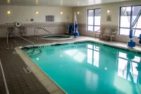 Quality Inn Central - piscina