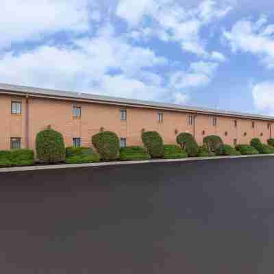 Knights Inn South Amboy Hotel Exterior