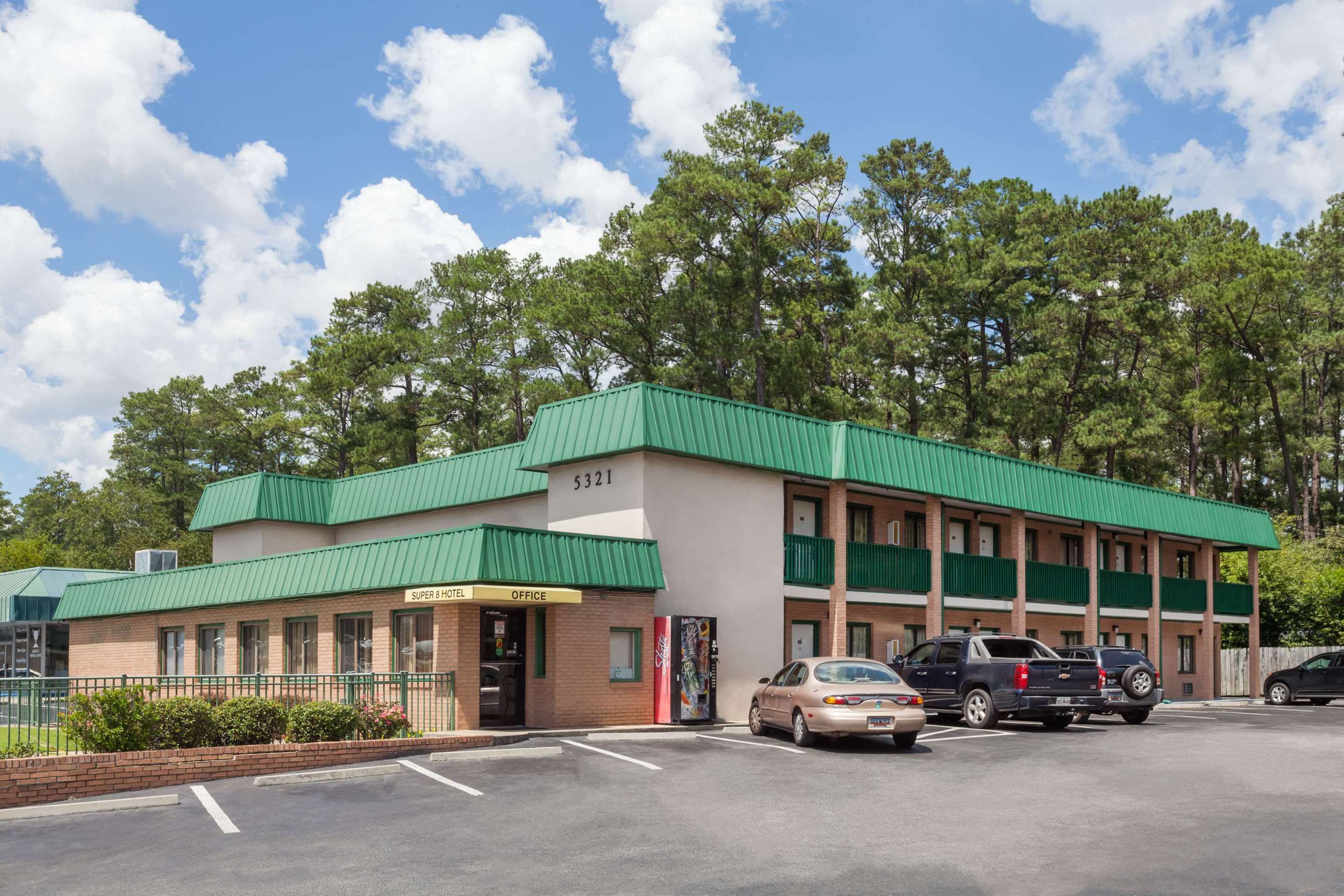 Super 8 by Wyndham Columbia/Ft. Jackson SC